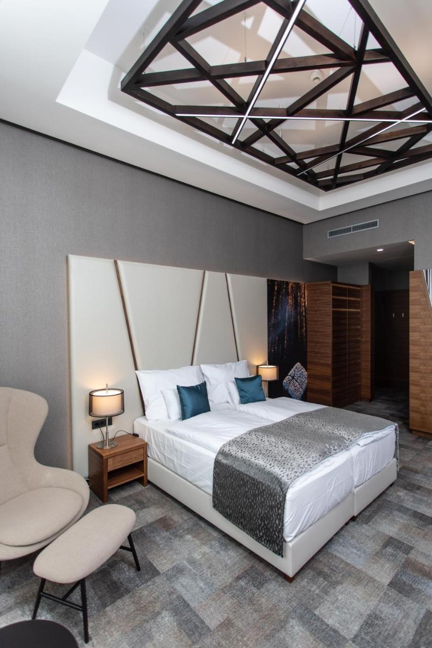 Artis Boutique Hotel Szombathely Exteriör bild