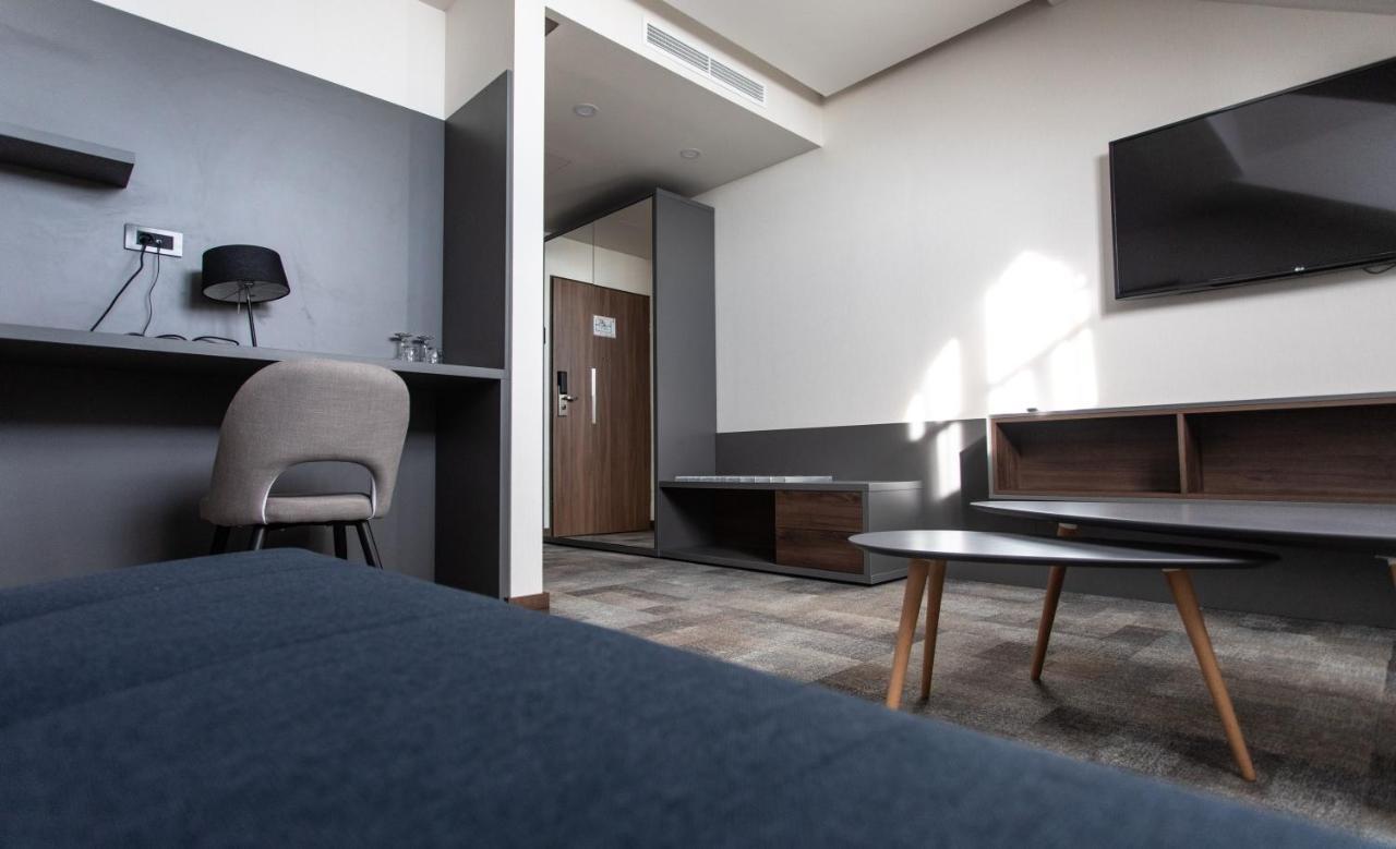 Artis Boutique Hotel Szombathely Exteriör bild